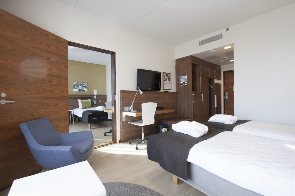 Vierumaeki Resort Hotel ラハティ エクステリア 写真